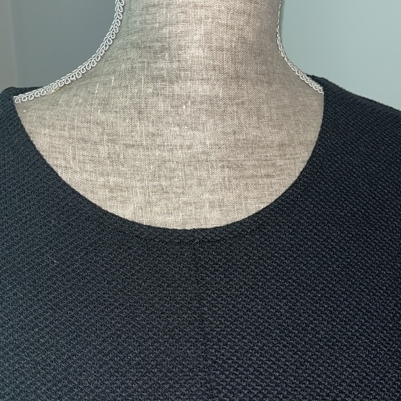 TopShop Black Short Sleeve Thermal Skater Fit & Flare Dress Sz US 6 - Picture 3 of 7